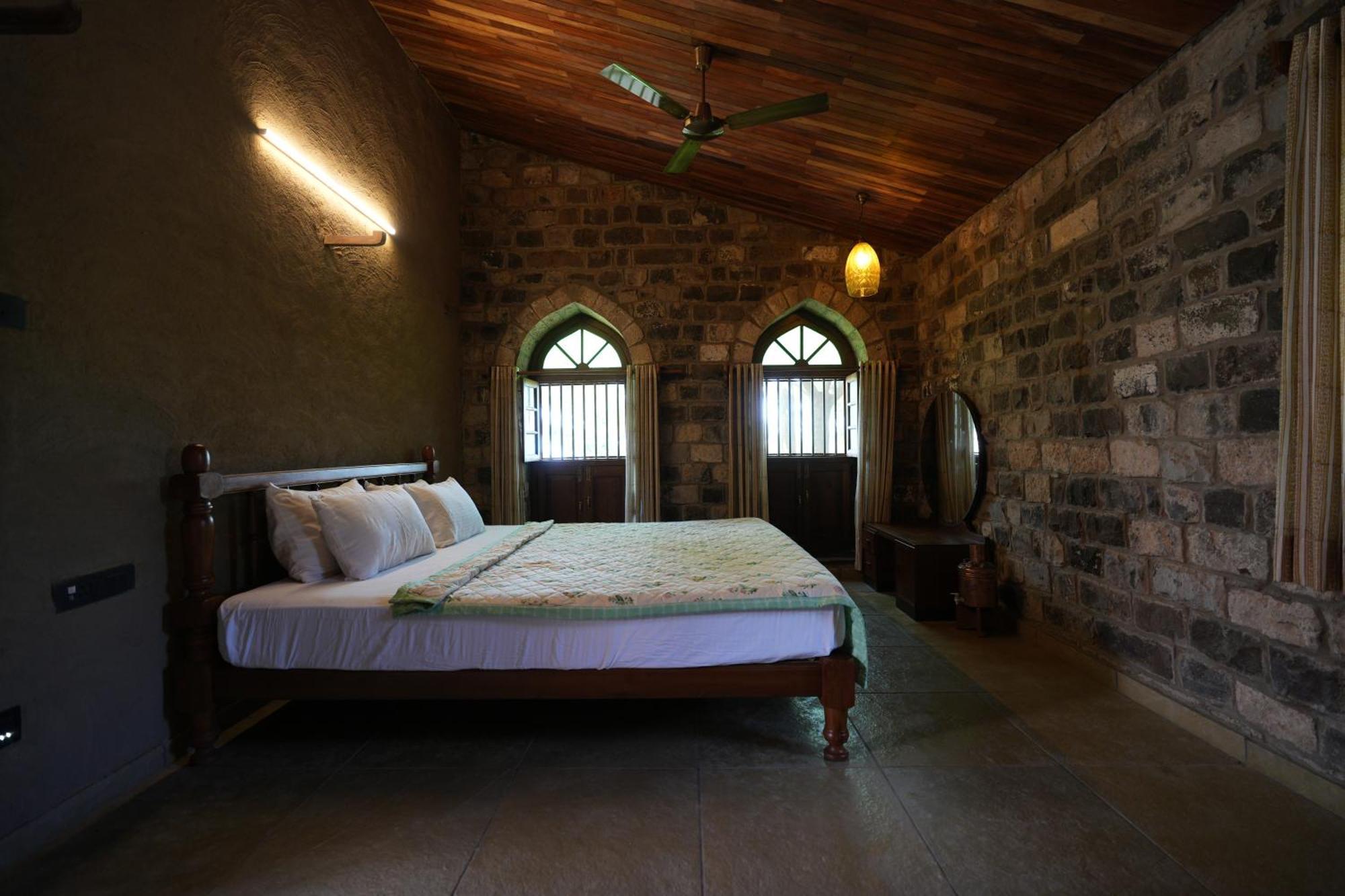 Nisarg Resort Kolhapur Dış mekan fotoğraf