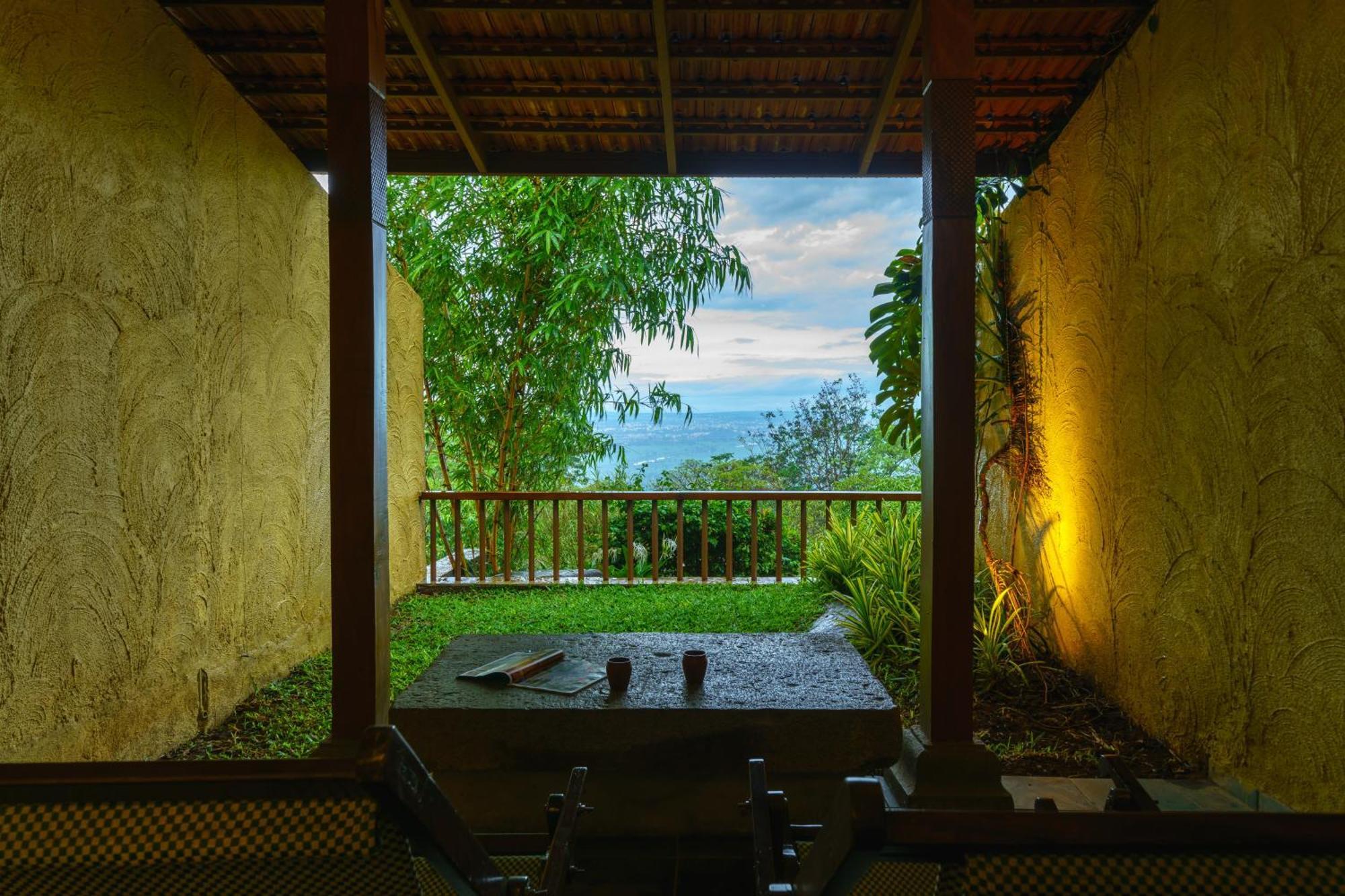 Nisarg Resort Kolhapur Dış mekan fotoğraf